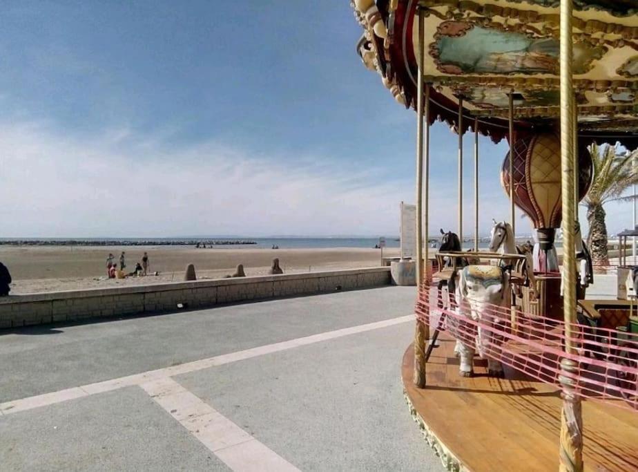 100 M De La Plage - Les Cigales De Mer - Studio Cabine - Parking Le Grau-du-Roi Buitenkant foto